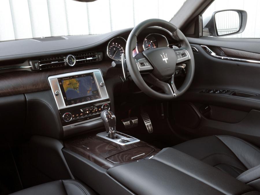  Maserati Quattroporte 2014 года  (AU) (фото 9 из 17)
